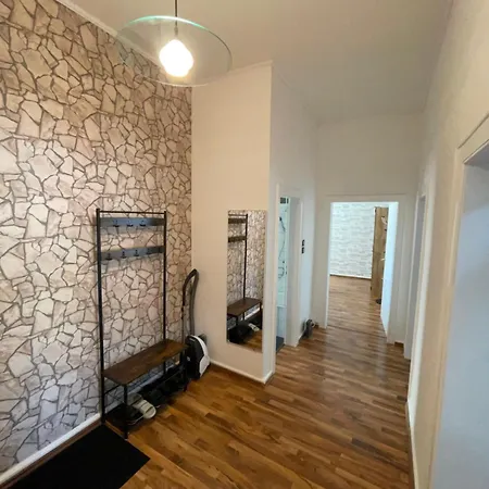 Onthepoint, Erdgeschoss, Abstellplatz Fuer Fahrraeder, Und Innenhafen 5 Gehminuten!!! Duisburg