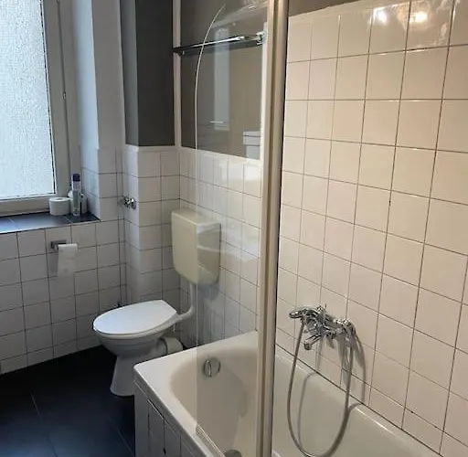 Apartment Onthepoint, Erdgeschoss, Abstellplatz Fuer Fahrraeder, Und Innenhafen 5 Gehminuten!!!