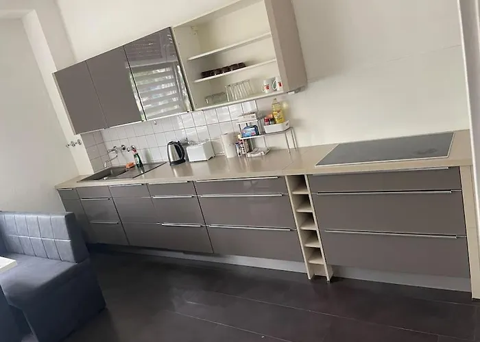 Onthepoint, Erdgeschoss, Abstellplatz Fuer Fahrraeder, Und Innenhafen 5 Gehminuten!!! Apartment *