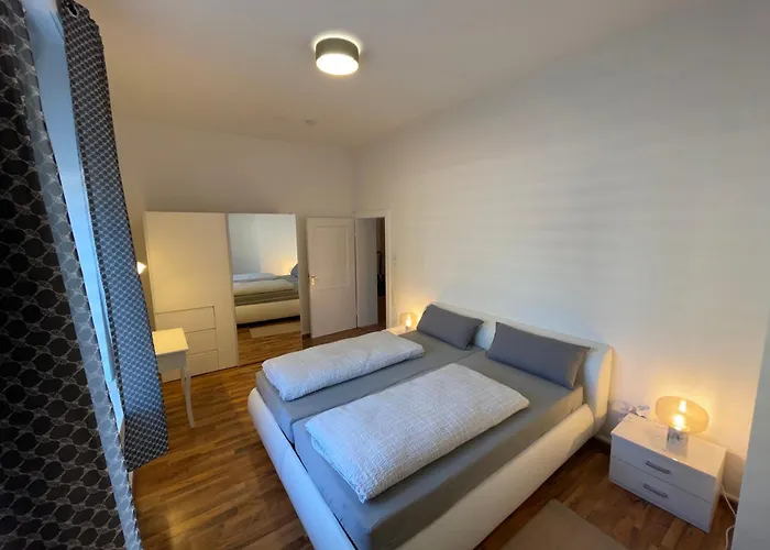 Onthepoint, Erdgeschoss, Abstellplatz Für Fahrräder, Und Innenhafen 5 Gehminuten!!! Apartment Duisburg